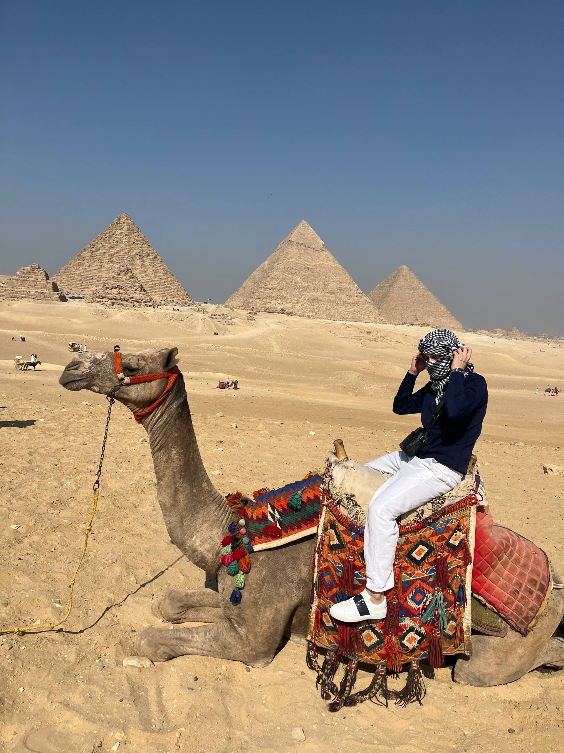 19Tour Giornaliero alle Piramidi del Cairo in Autobus da Sharm El Sheikh – Museo Egizio